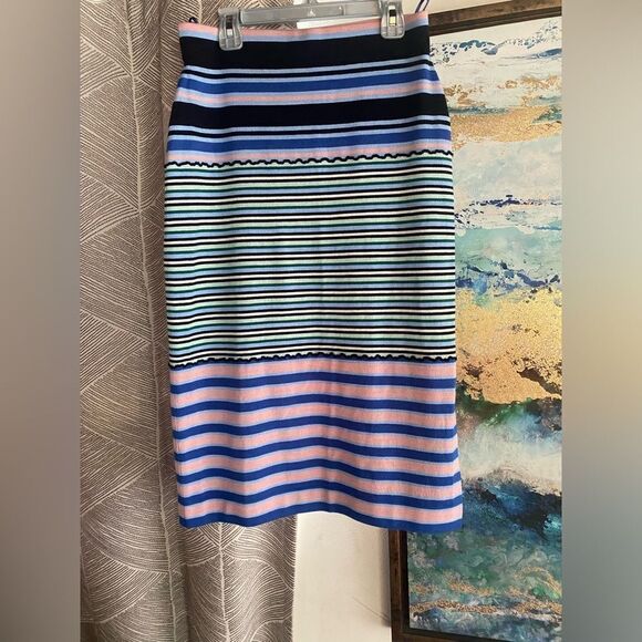 Marni Uniqlo multicolored skirt
in stripes size small - Picture 2 of 11
